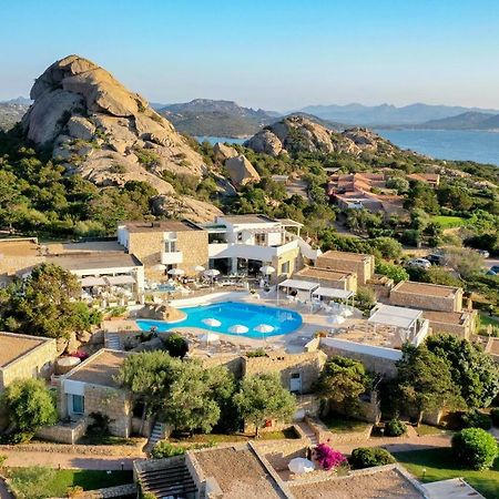 Hotel Grand Relais Dei Nuraghi (Adults Only) Baja Sardinia Exteriör bild