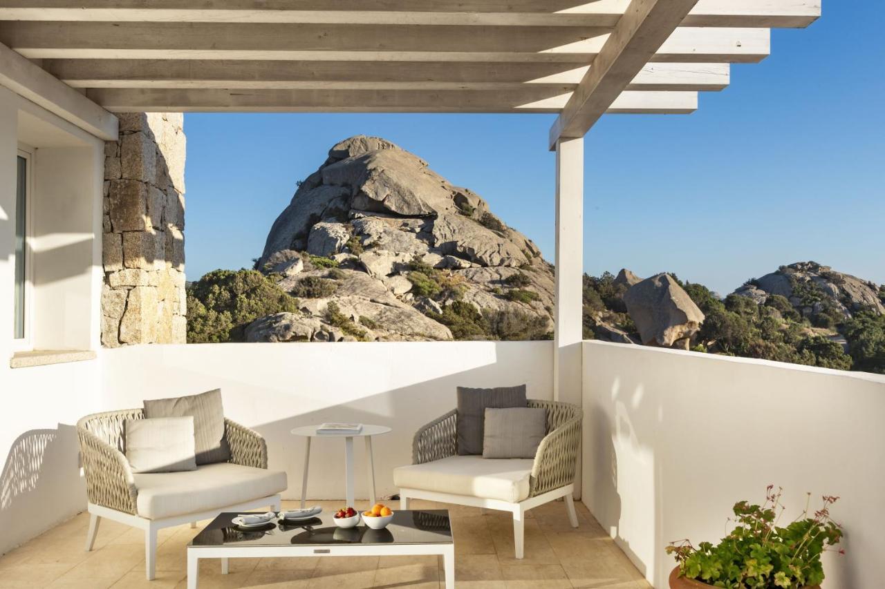 Hotel Grand Relais Dei Nuraghi (Adults Only) Baja Sardinia Exteriör bild