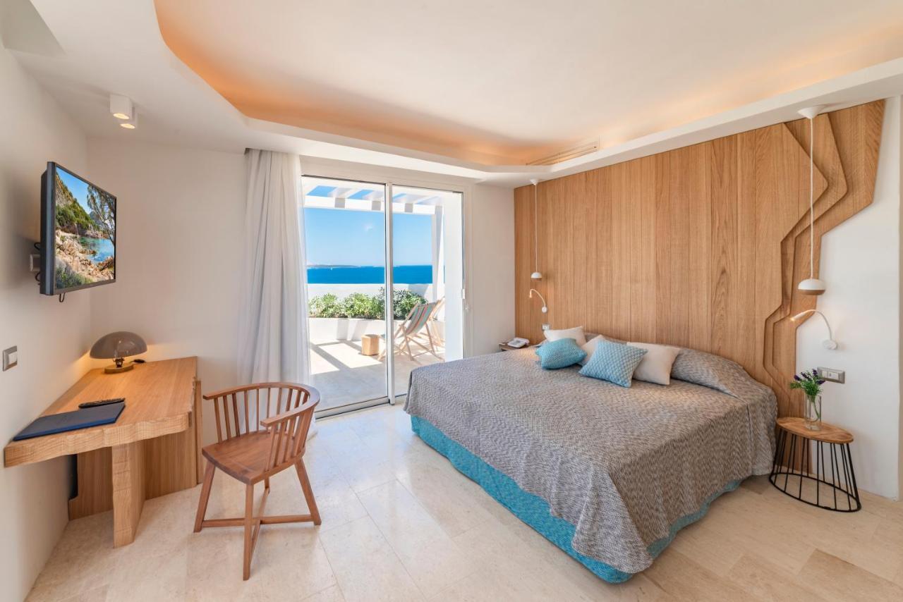 Hotel Grand Relais Dei Nuraghi (Adults Only) Baja Sardinia Exteriör bild