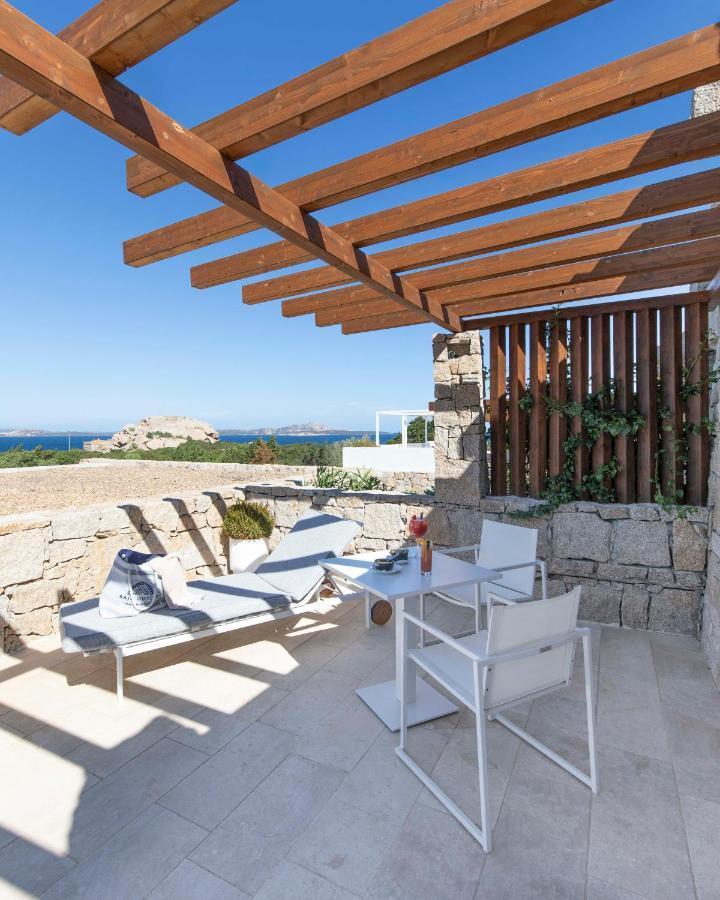 Hotel Grand Relais Dei Nuraghi (Adults Only) Baja Sardinia Exteriör bild