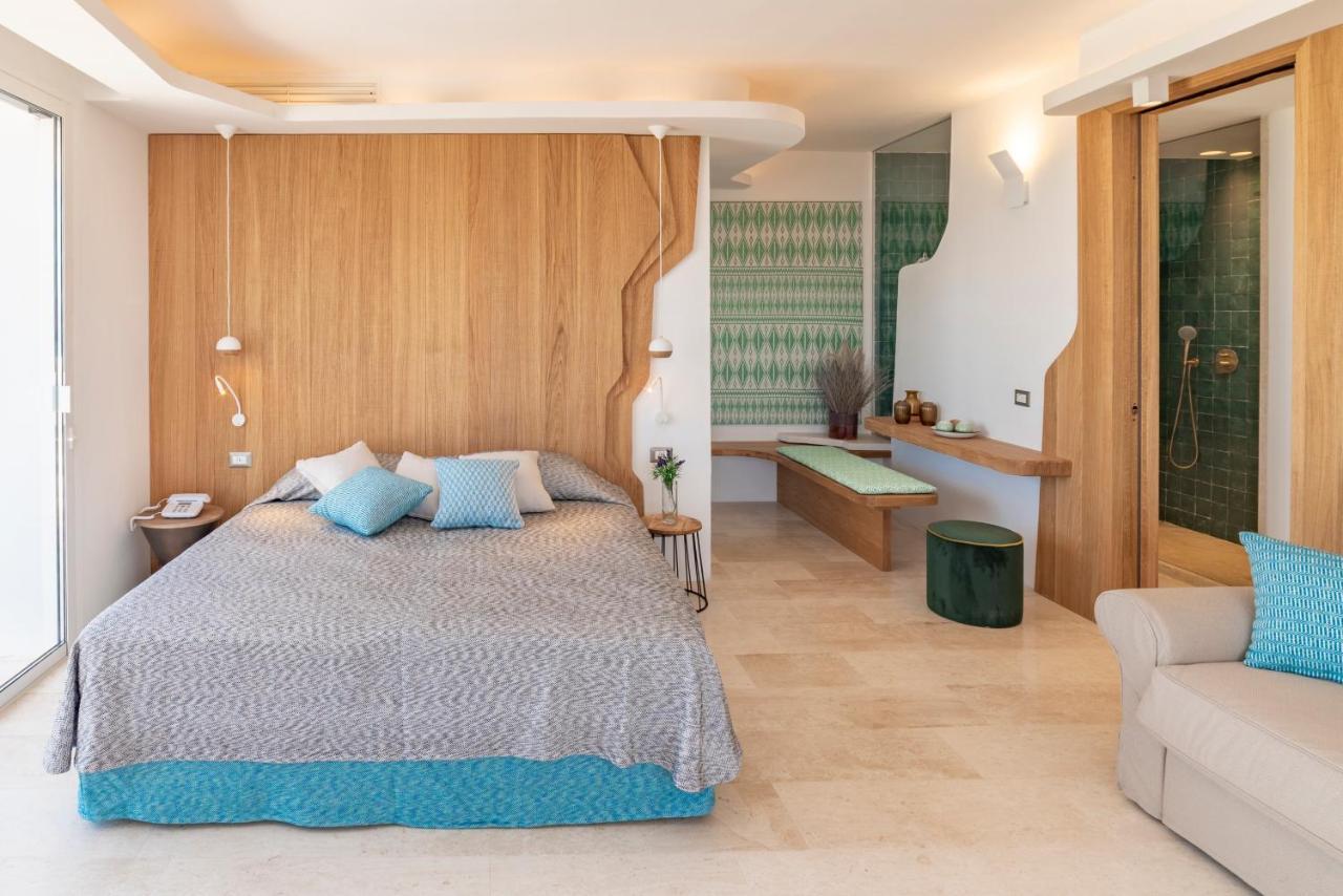Hotel Grand Relais Dei Nuraghi (Adults Only) Baja Sardinia Exteriör bild