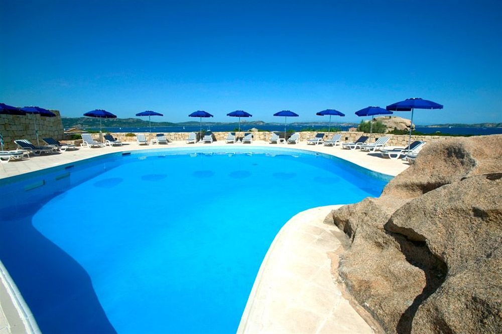 Hotel Grand Relais Dei Nuraghi (Adults Only) Baja Sardinia Exteriör bild