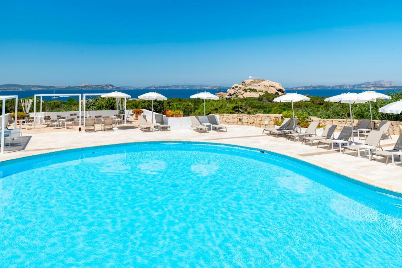 Hotel Grand Relais Dei Nuraghi (Adults Only) Baja Sardinia Exteriör bild